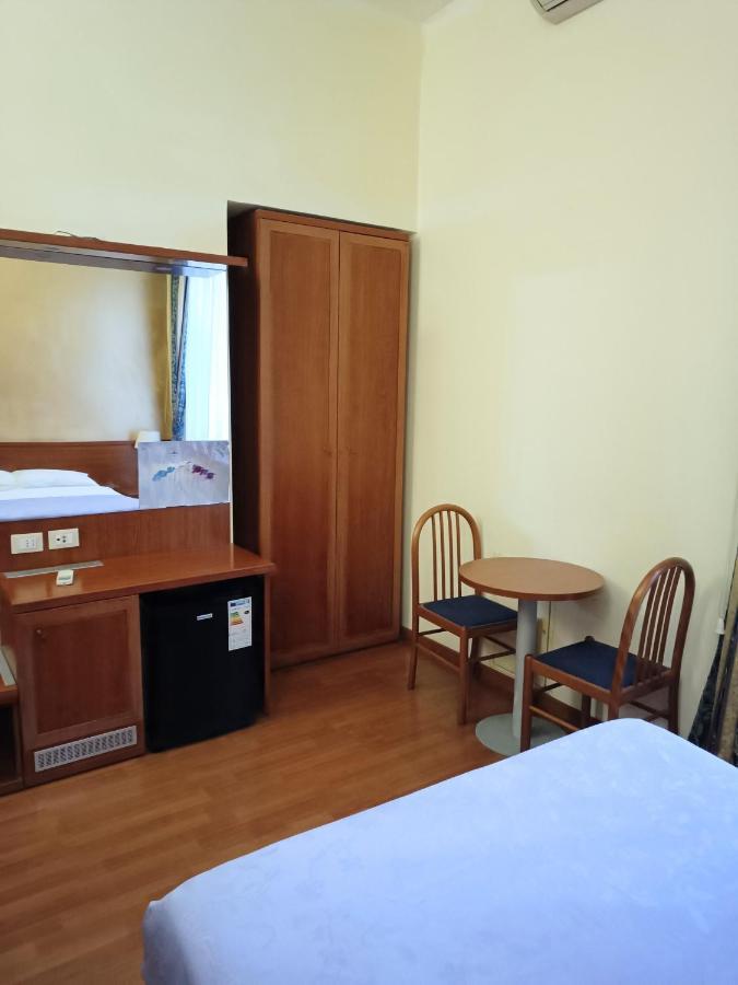 Opera Italian Suite Řím Exteriér fotografie